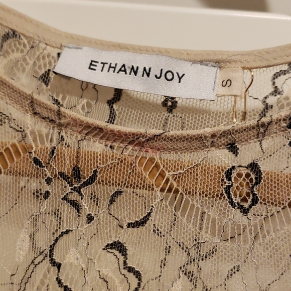 Ethan n Joy Lace Dress - Picture 6 of 6